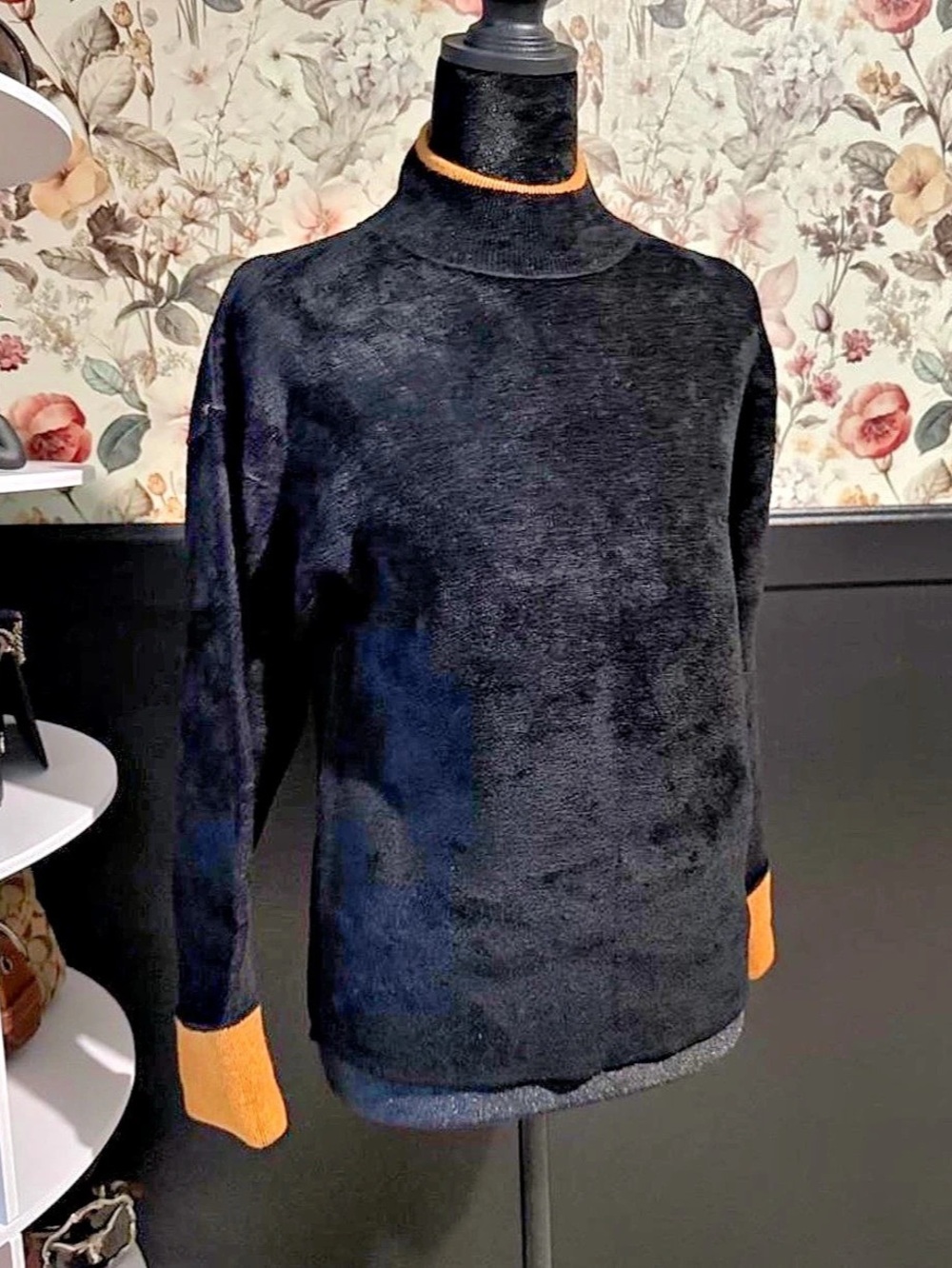 MOTH Wool Turtleneck Sweater in Black & Brown XS NWT